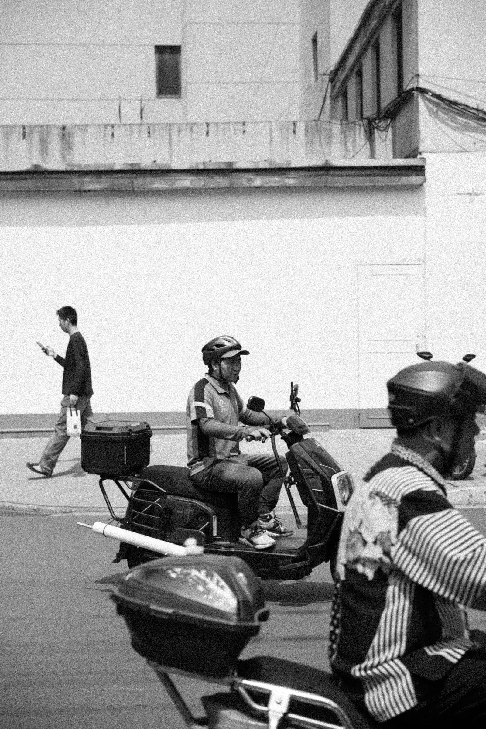 Street photograph: street 022