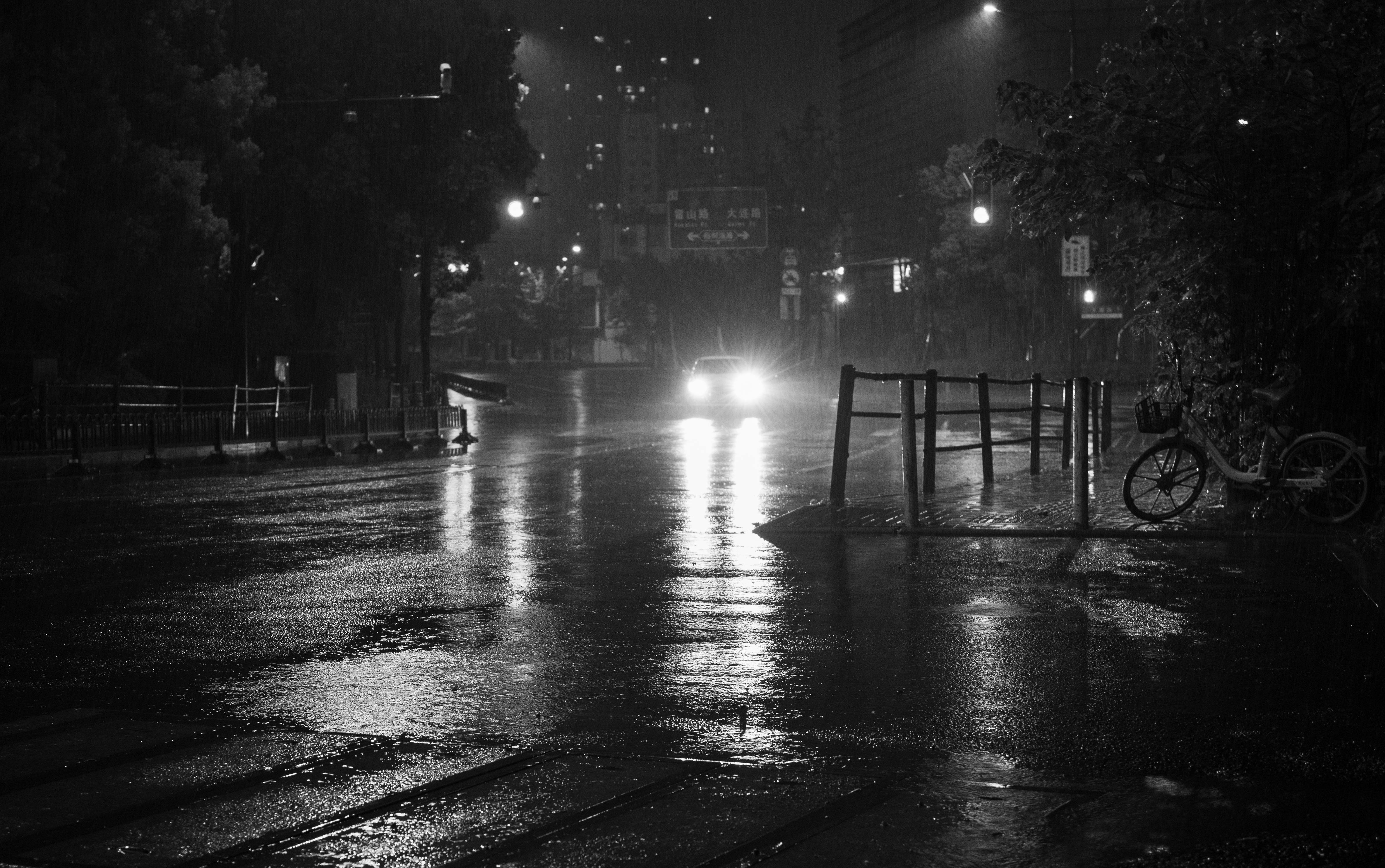 Street photograph by Bo David